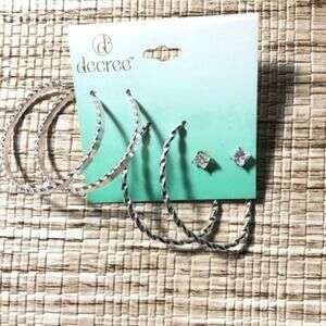 Decree Womens Fashion Silvertone Earrings Set NWT